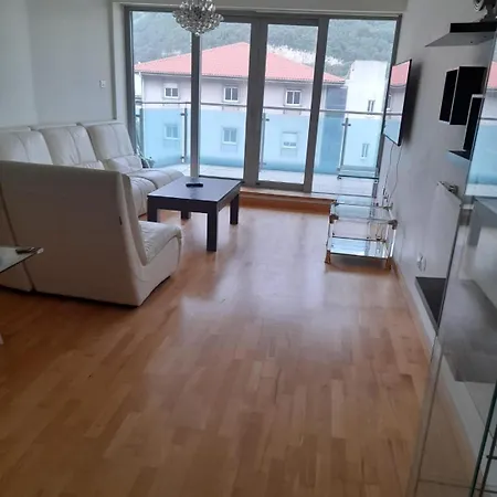 Apartment Three Bedroom Flat At Ocean Village *