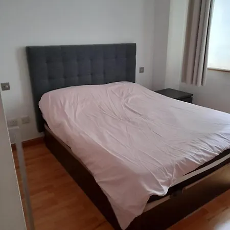 Three Bedroom Flat At Ocean Village Apartment