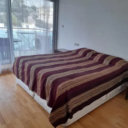 Three Bedroom Flat At Ocean Village Apartment *
